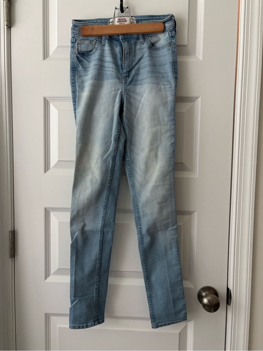 Hollister Size 0 High-Rise Super Skinny Light Wash Jeans